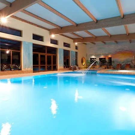 Jantar-spa Kompleks Wypoczynkowo-rehabilitacyjny Ferienpark Niechorze