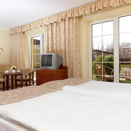 Jantar-spa Kompleks Wypoczynkowo-rehabilitacyjny Ferienpark Niechorze