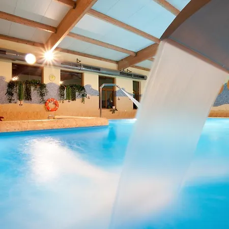 Jantar-spa Kompleks Wypoczynkowo-rehabilitacyjny *