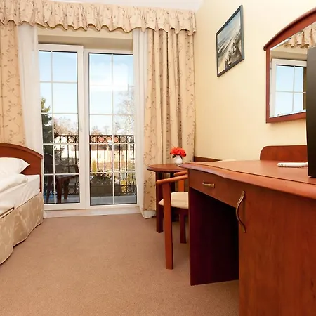 Jantar-spa Kompleks Wypoczynkowo-rehabilitacyjny Holiday park Niechorze