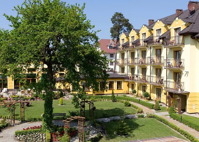 Ferienpark Jantar-spa Kompleks Wypoczynkowo-rehabilitacyjny *